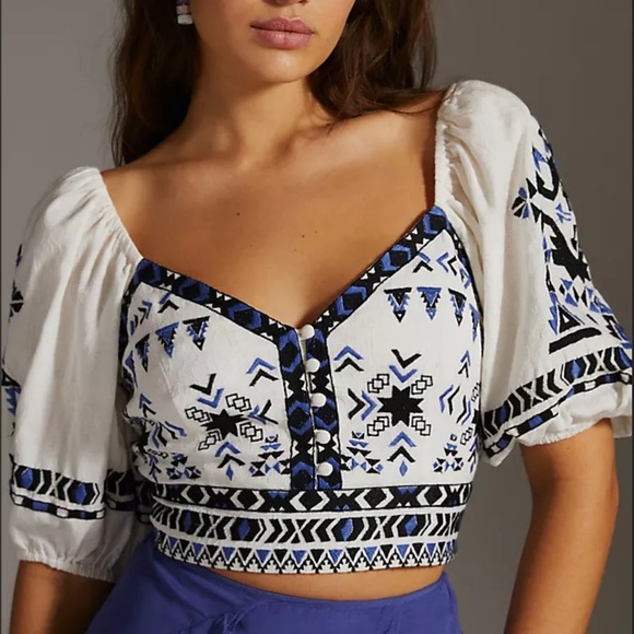 Anthropologie Tops - Anthropologie Puff Sleeve Deco Crop Top